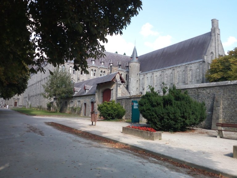 thumb_a9115bb3-ba98-4289-ab64-6cdea7e030f6_1024 2.jpg